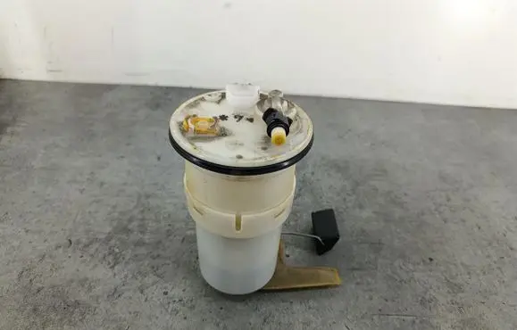 Toyota Yaris In-tank fuel pump 
