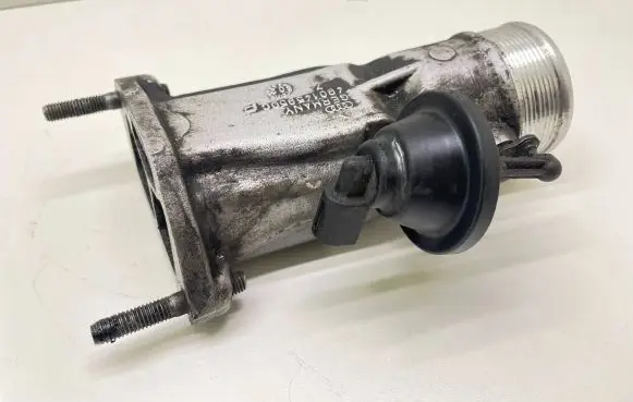 Audi A6 S6 C5 4B Throttle valve 4B0145950C