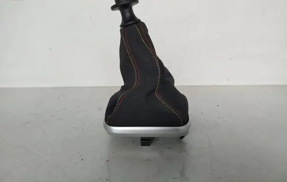 Fiat Punto Evo Gear lever shifter trim leather/knob 6071990106 6443