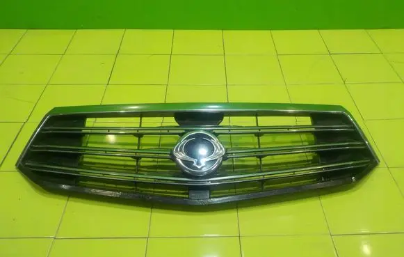 SsangYong Rodius Front bumper upper radiator grill 7942221600 15AB18
