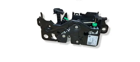 BMW 1 F40 Tailgate/trunk/boot lock/catch/latch 16367210