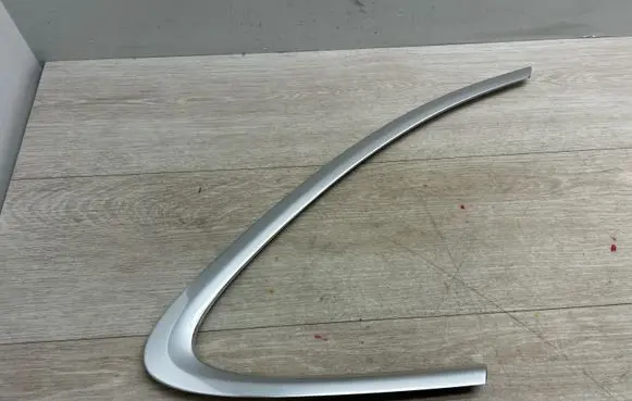 Porsche Cayenne (9Y0 9Y3) Rear side glass trim 9Y0853346B