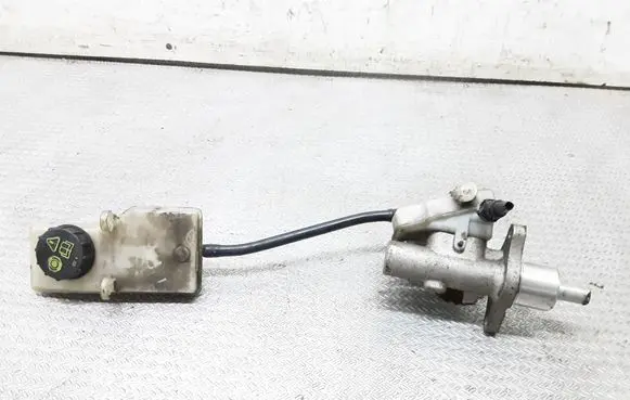 Ford Focus C-MAX Master brake cylinder 03350886401