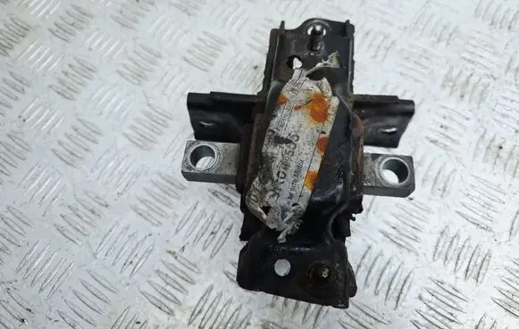 Seat Ibiza IV (6J,6P) Engine mount bracket 6R0199555