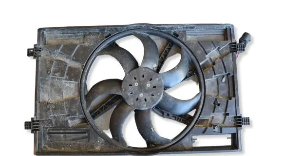 Audi A3 S3 8V Electric radiator cooling fan 5Q0121203DQ 0001113 M0106571