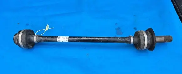 BMW X7 G07 Rear driveshaft 33208487518 8487518