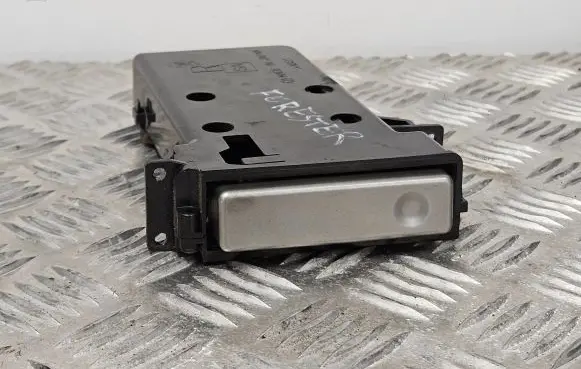 Subaru Forester SG Cup holder 