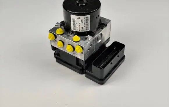 Mazda 3 II ABS Pump BFD2437AZ 06210221304 28561219123