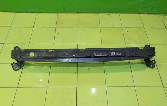 Volvo C70 Front bumper support beam 