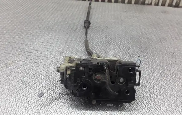 Seat Ibiza III (6L) Rear door lock 991992300