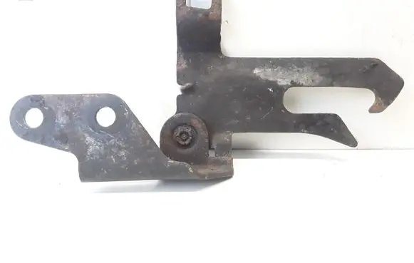 Volvo XC90 Engine bonnet/hood lock/latch loop/hook 