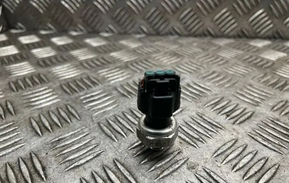 Toyota Prius+ (ZVW40) Air conditioning (A/C) pressure sensor 499000