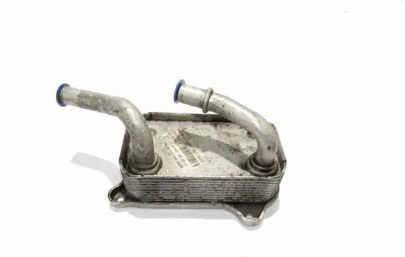 Mercedes-Benz E W210 Oil filter mounting bracket 1121800311