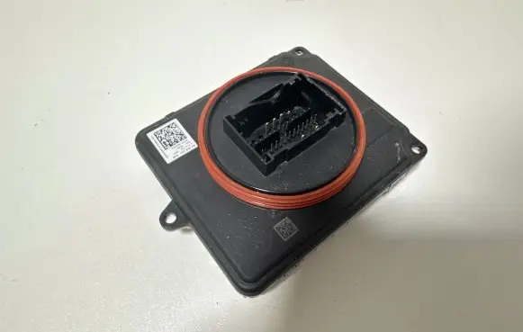 Audi A4 S4 B9 8W LED ballast control module 4k0941572fd