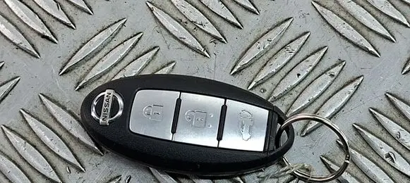 Nissan X-Trail T32 Ignition key/card 