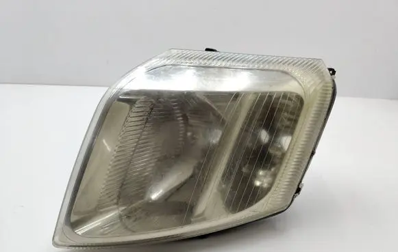 Citroen C2 Headlight/headlamp 9680128180