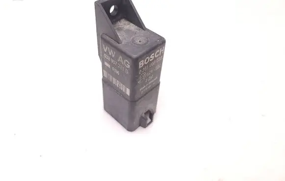 Volkswagen Crafter Glow plug pre-heat relay 0281003038 20150116