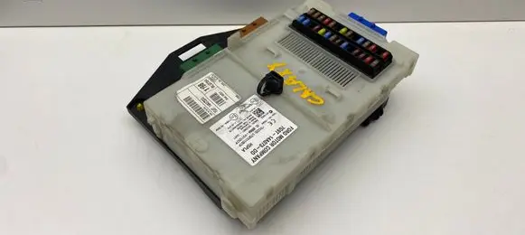 Ford Galaxy Fuse module 7G9T14A073DD