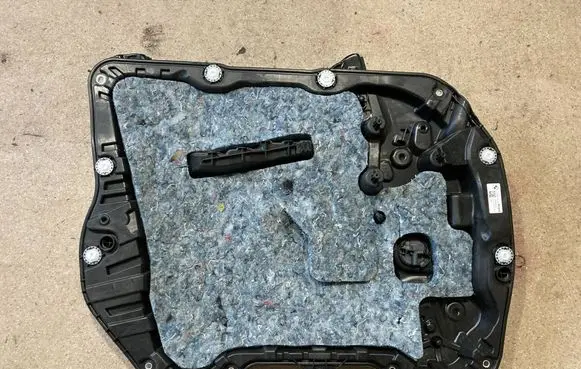 BMW X7 G07 Front window lifting mechanism without motor 9450783