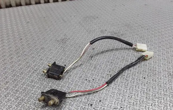 Mercedes-Benz Vaneo W414 Sliding door contact joint 