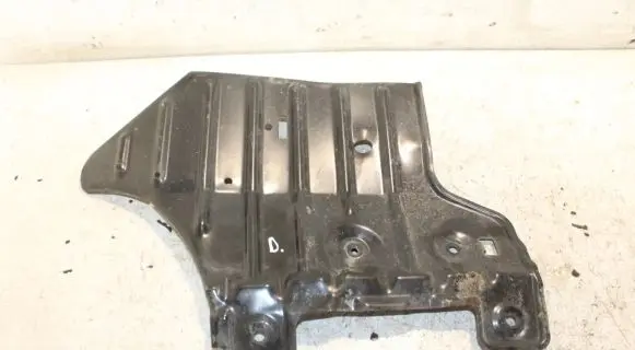Honda CR-V Fuel tank bottom protection 