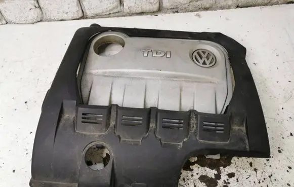 Volkswagen PASSAT B6 Engine cover (trim) 03G103967G 03G103967A 03G103967F