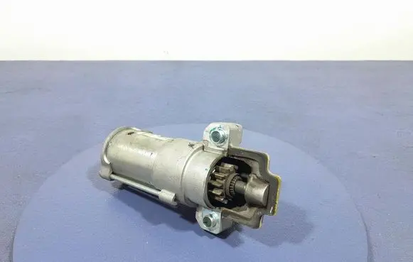Ford Focus Starter motor JX6T11000DA