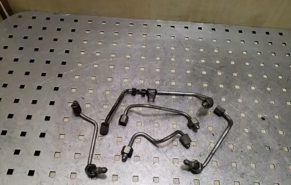 Fuel line pipe