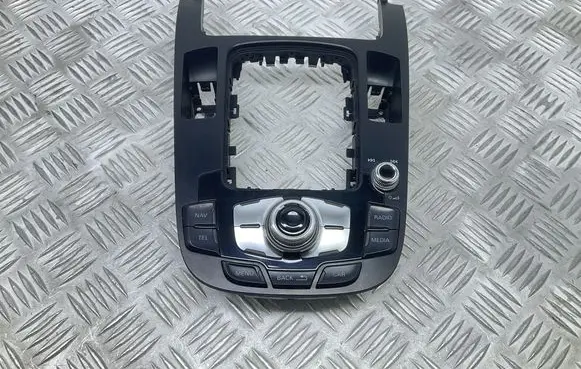Audi A5 8T 8F Head unit multimedia control 8T0919611K