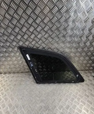 Audi Q7 4M Rear side window 4M0845298