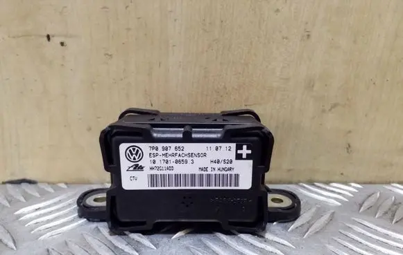 Audi TT TTS Mk2 ESP acceleration yaw rate sensor 7P0907652