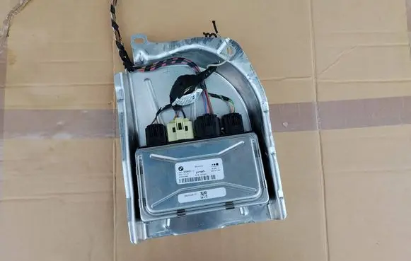 BMW 6 F12 F13 Steering rack control module 6854031 9010571948S