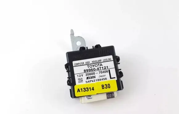 Toyota Prius+ (ZVW40) Light module LCM 8996047121 3560070406