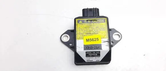 Toyota Prius (XW20) ESP acceleration yaw rate sensor 8918348010 M5625