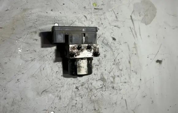 Mitsubishi Grandis ABS Pump