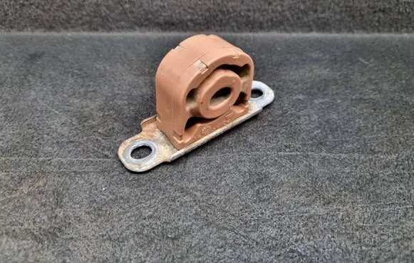 Muffler mount bracket/holder
