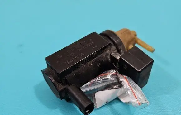 Mercedes-Benz C W205 Turbo solenoid valve A0101551328 IMPRK1482028