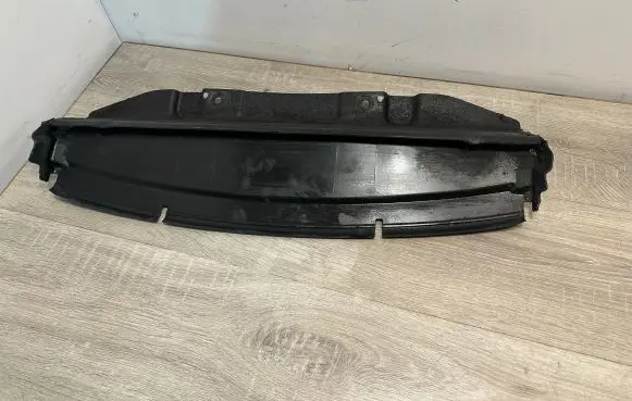 Engine splash shield/under tray