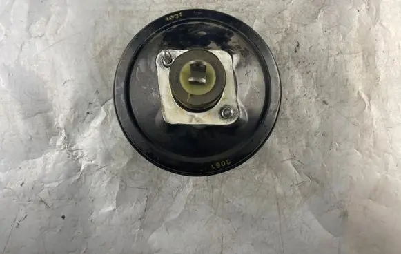 Opel Vectra C Brake booster 24433101
