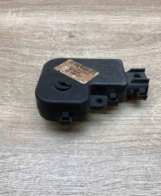 Renault Laguna II Air flap motor/actuator 7701206538 52485222