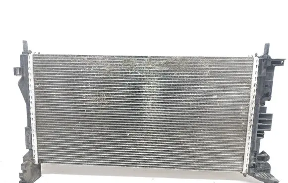 Coolant radiator