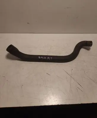 Coolant pipe/hose