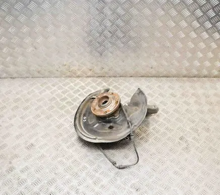 Audi Q3 8U Rear wheel hub 5N0615612D 3C0505436G