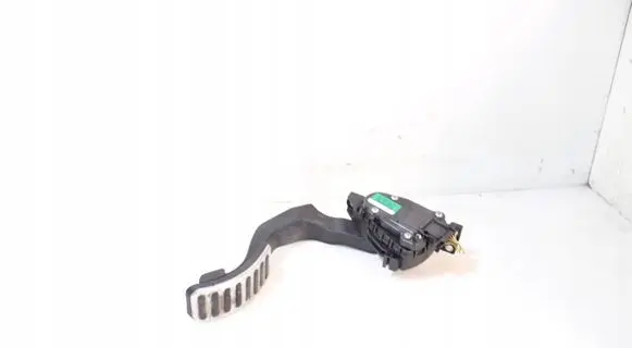 Volkswagen Phaeton Accelerator throttle pedal