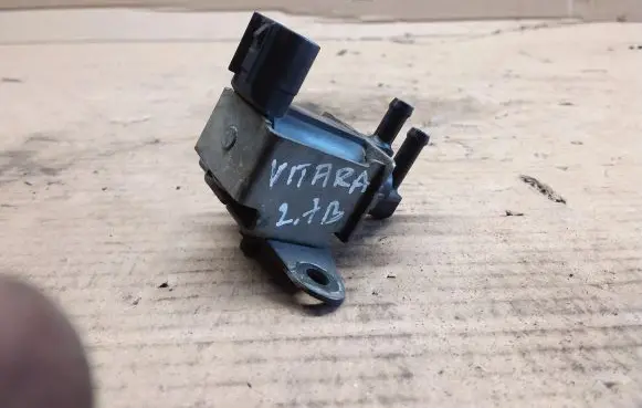 Suzuki Grand Vitara I Valve vacuum K5T48295