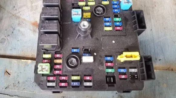 Opel Antara Fuse module 95031447 1447U ESPP2