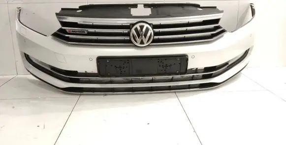 Volkswagen PASSAT B8 Front bumper 3G0807221A