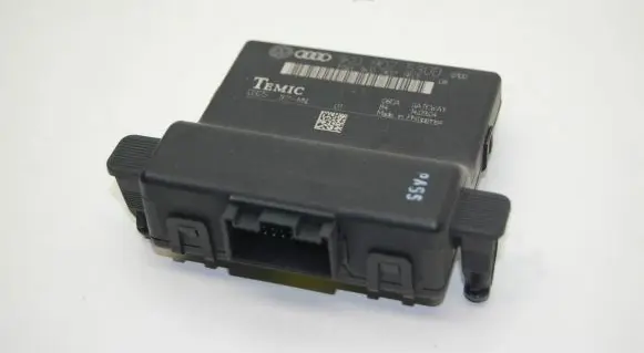 Audi A3 S3 8P Gateway control module 1K0907530D