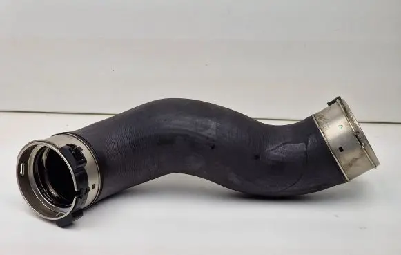 BMW 6 F12 F13 Intercooler hose/pipe 8516509 851650901 112794