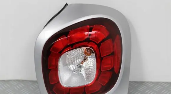 Smart ForTwo III C453 Rear/tail lights 265502003R